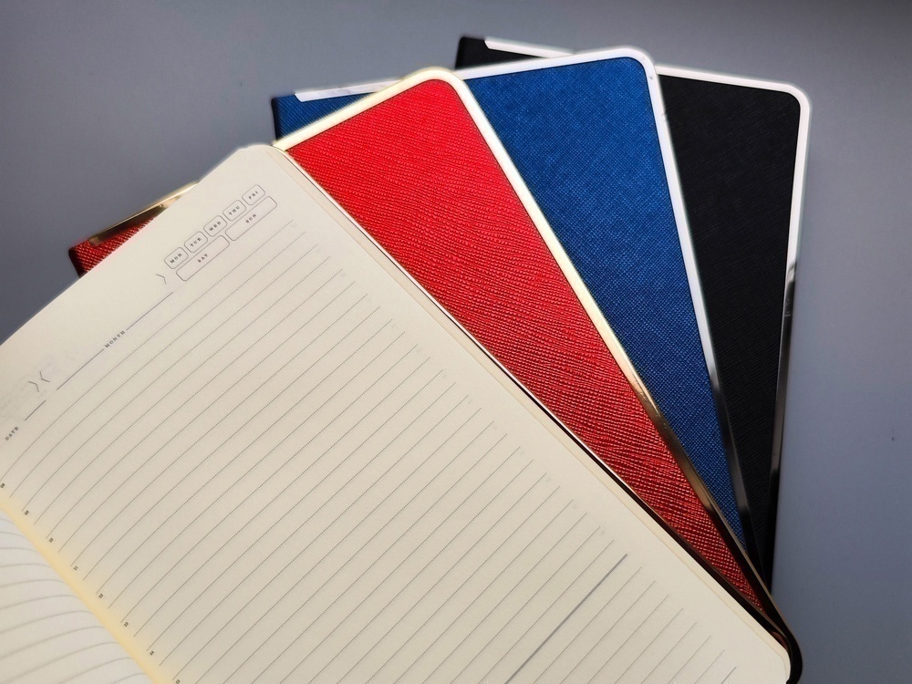 Ежедневник недатированный A5 Bridge