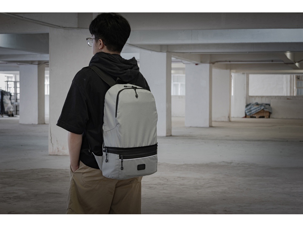 Рюкзак-трансформер 2-в-1 Athletica водостойкий с поясной сумкой из переработанного пластика